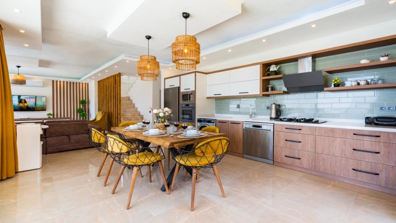Villa Bu Yaz Korunaklı Havuz 11