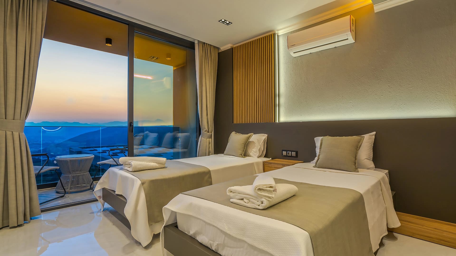 Villa Hedef Kalkan Isıtmalı Havuz 95