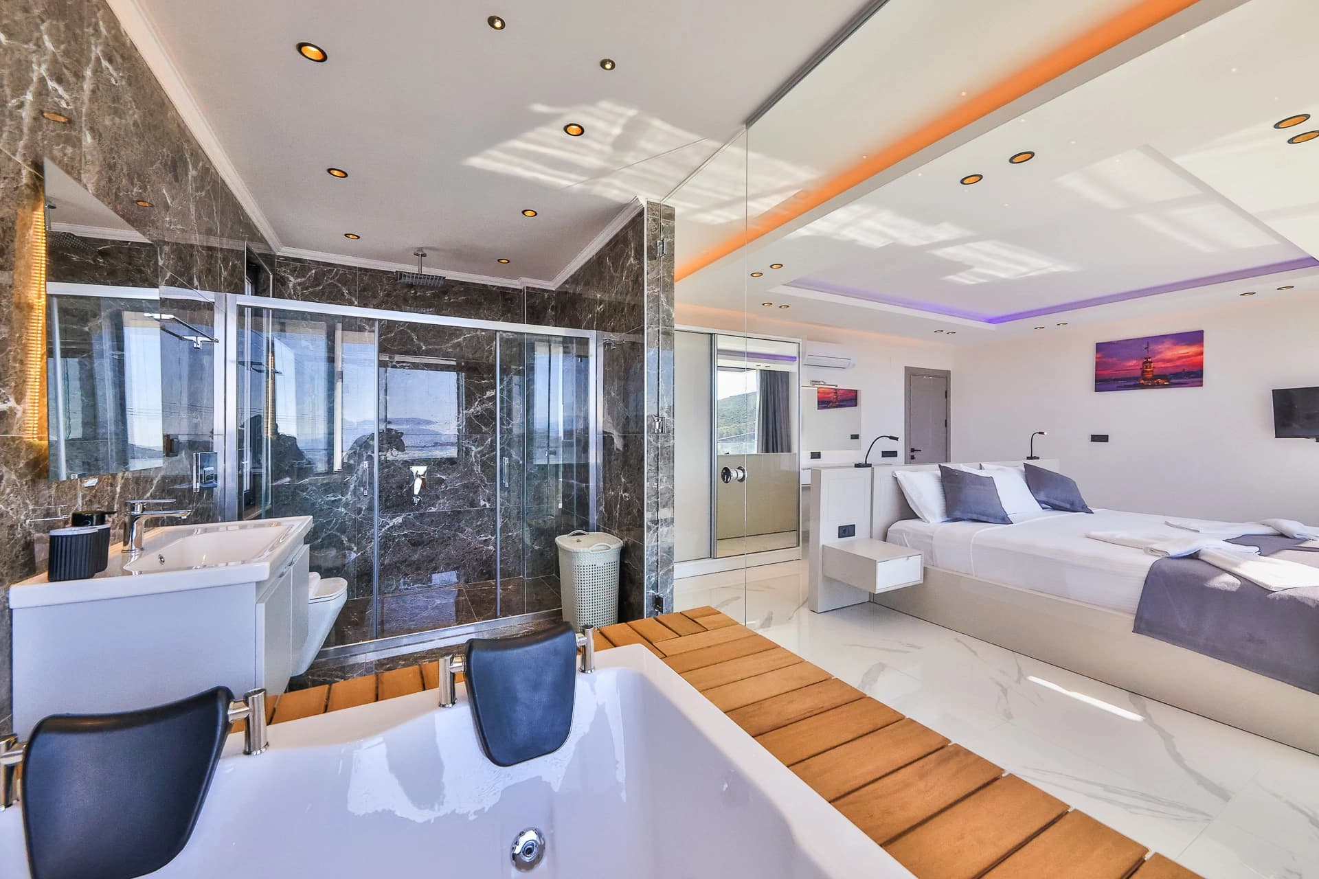 Villa Çiğdem Korunaklı Havuz 81