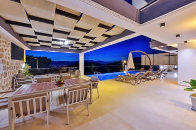 Villa Çiğdem Korunaklı Havuz 51