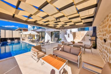 Villa Çiğdem Korunaklı Havuz 85