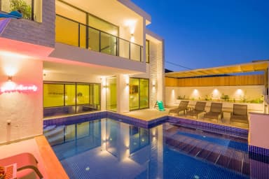 Villa Ari Isıtmalı Havuz 96