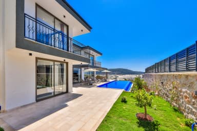 Villa Etoo Korunaklı Havuz 41