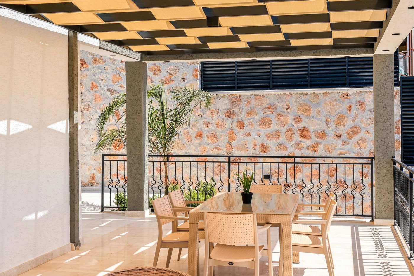 Villa Etoo Korunaklı Havuz 35