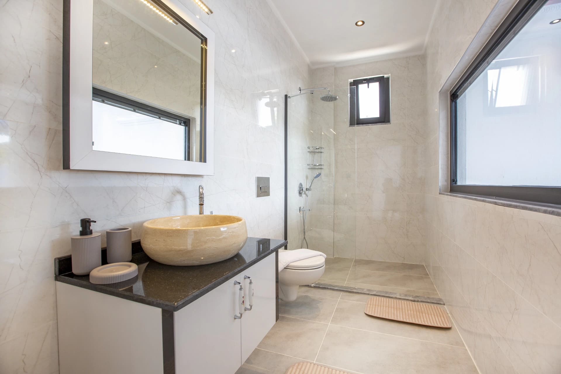 Villa Solin Korunaklı Havuz 92