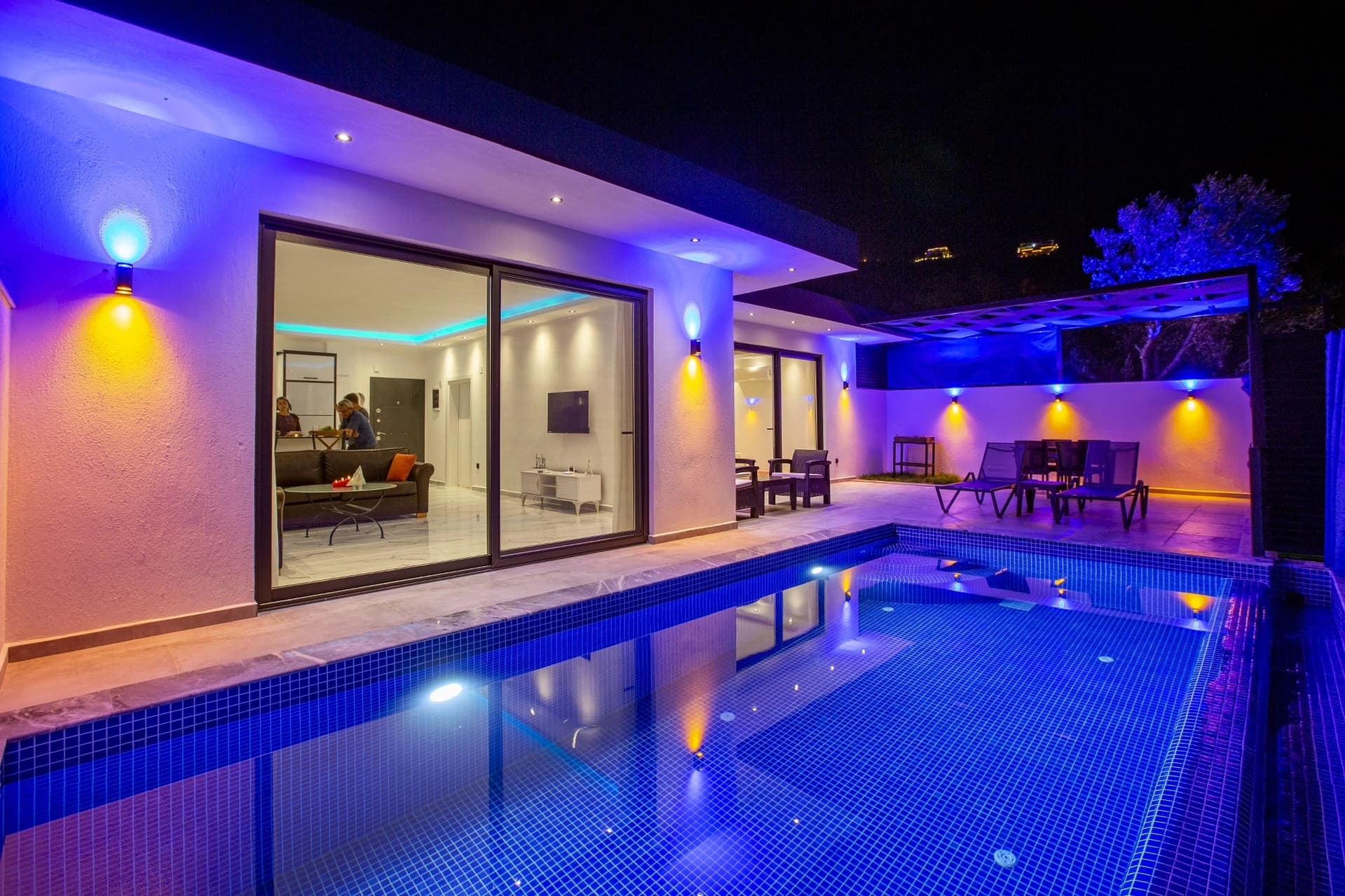 Villa Solin Korunaklı Havuz 84