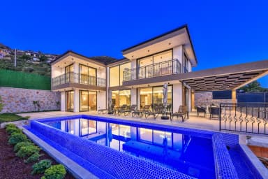 Villa Maranga Korunaklı Havuz 24