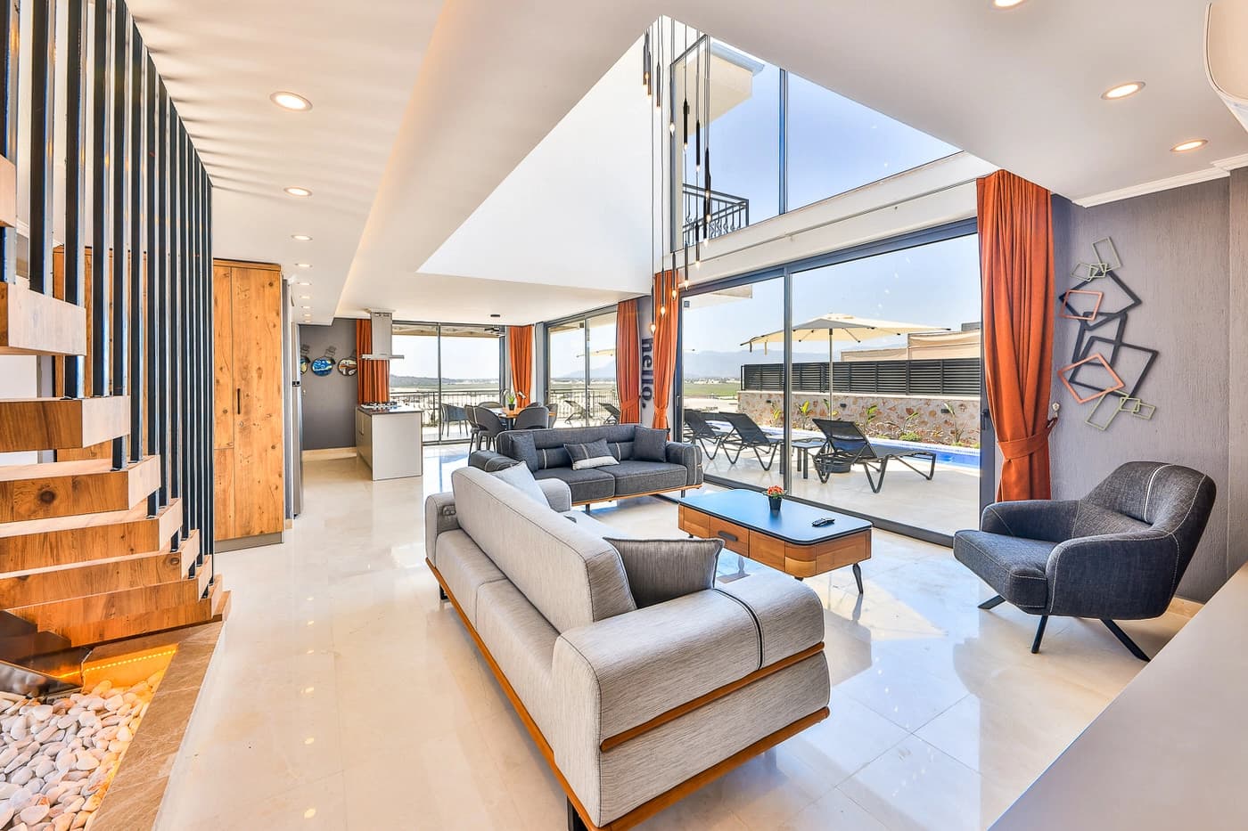 Villa Maranga Korunaklı Havuz 18