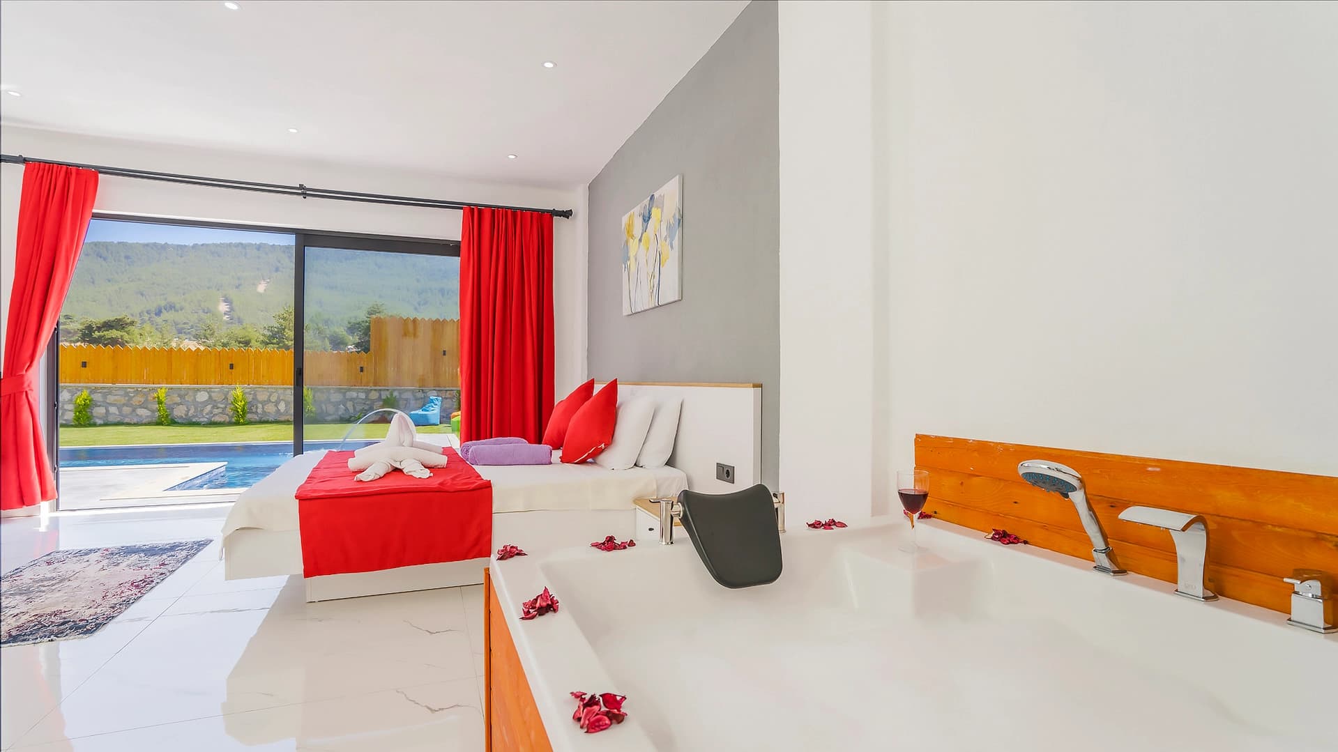 Villa Yalım Korunaklı Havuz 16