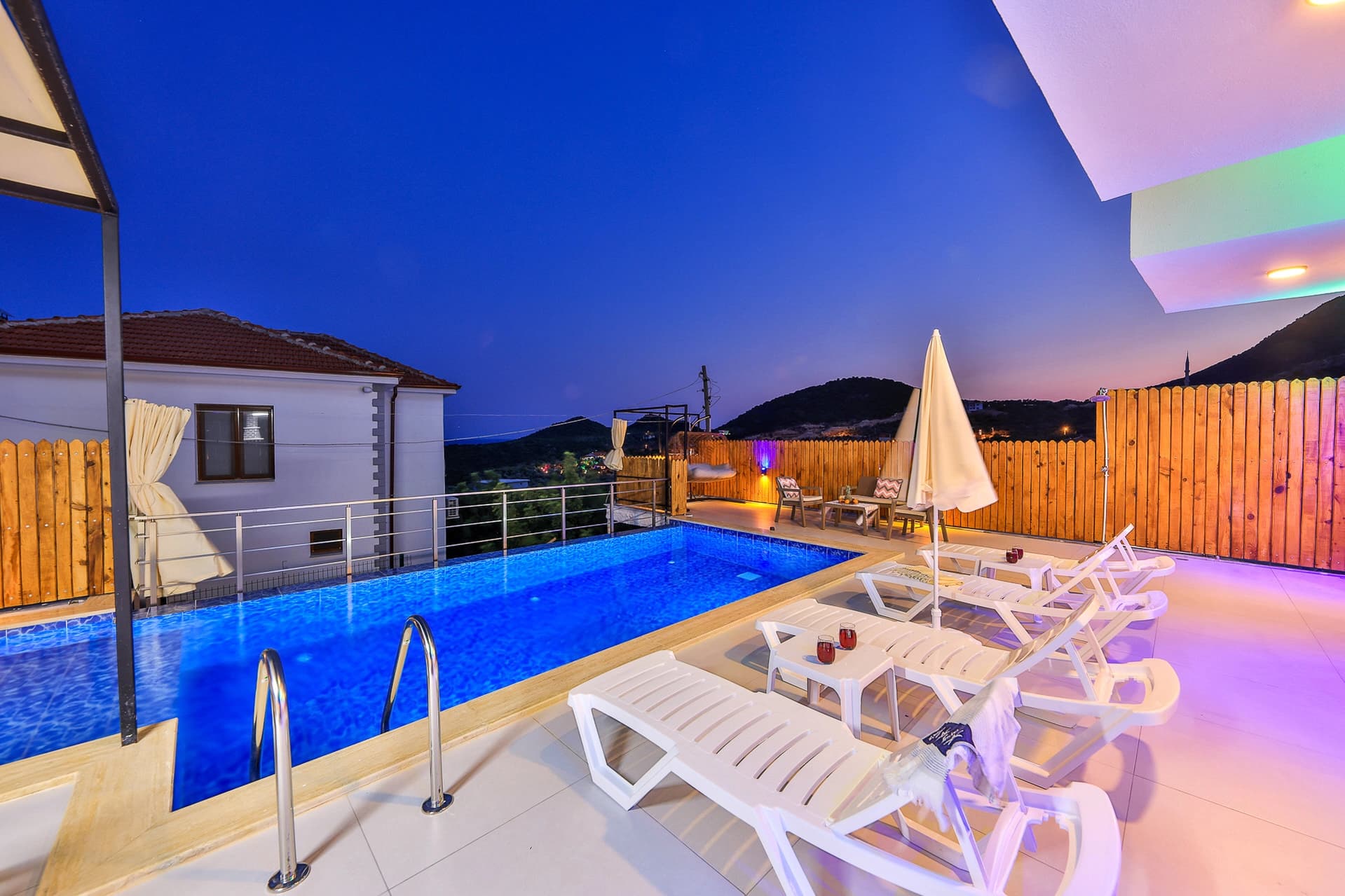 Villa Seyran Sısla Korunaklı Havuz 43