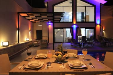 Villa Kocadağ Korunaklı Havuz 30