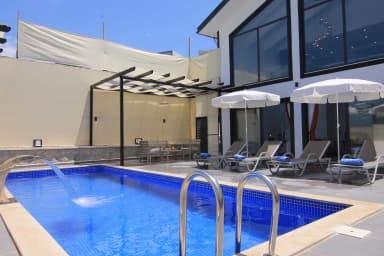 Villa Kocadağ Korunaklı Havuz 24