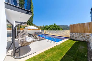 Villa Simge İslamlar Korunaklı Havuz 37