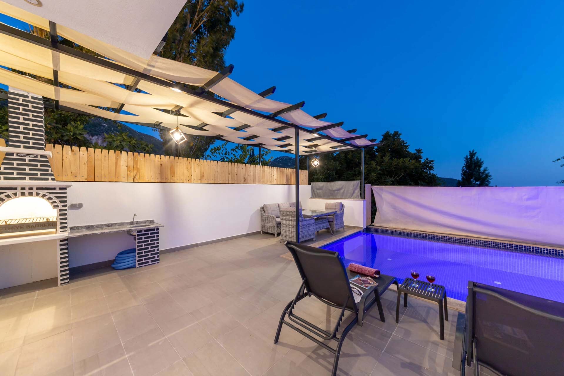 Villa Simge İslamlar Korunaklı Havuz 87