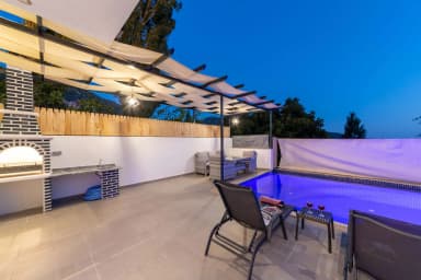 Villa Simge İslamlar Korunaklı Havuz 87