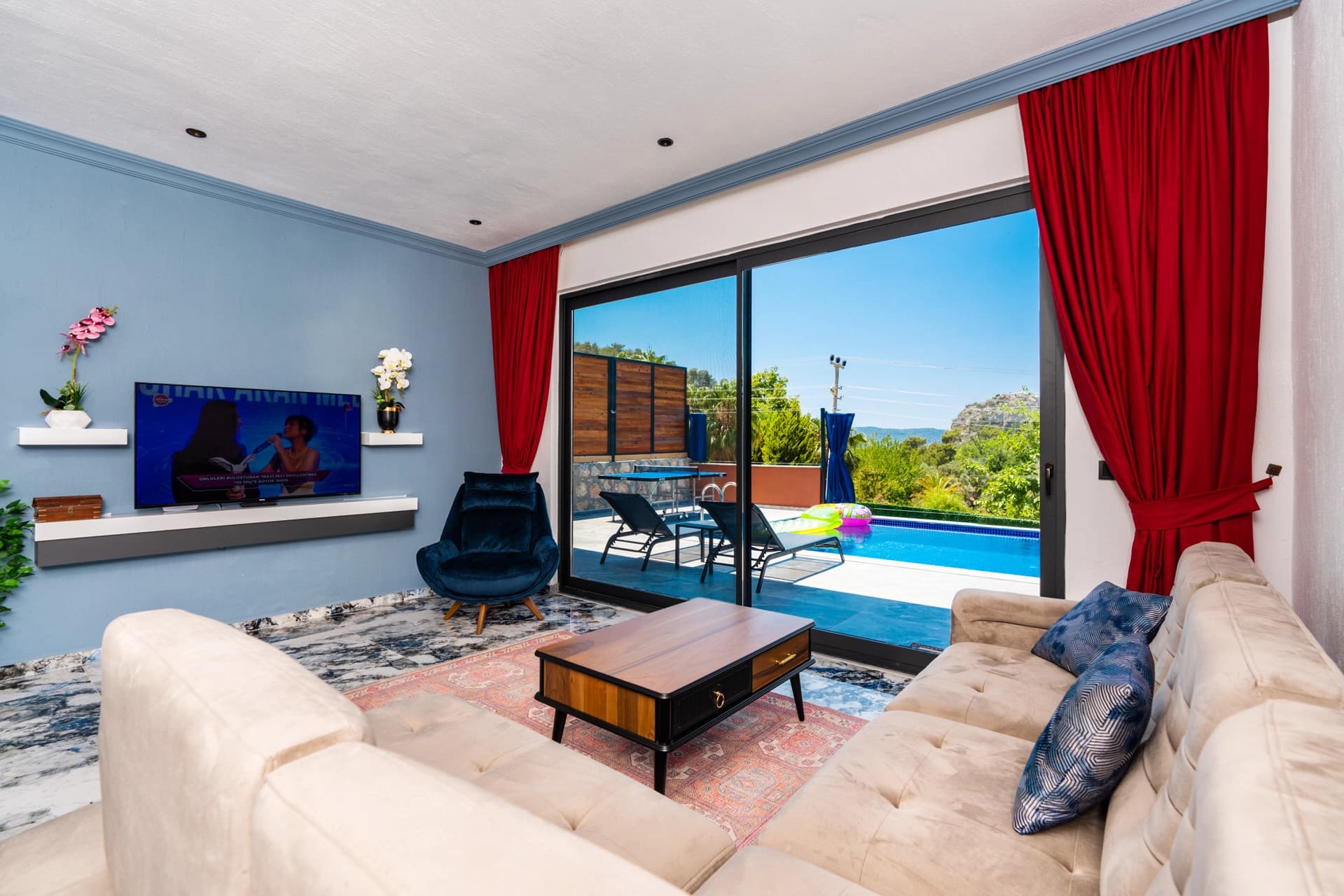 Villa Yaşam Korunaklı Havuz 58