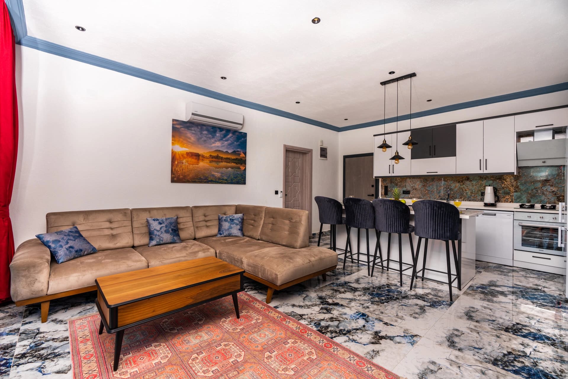 Villa Yaşam Korunaklı Havuz 44