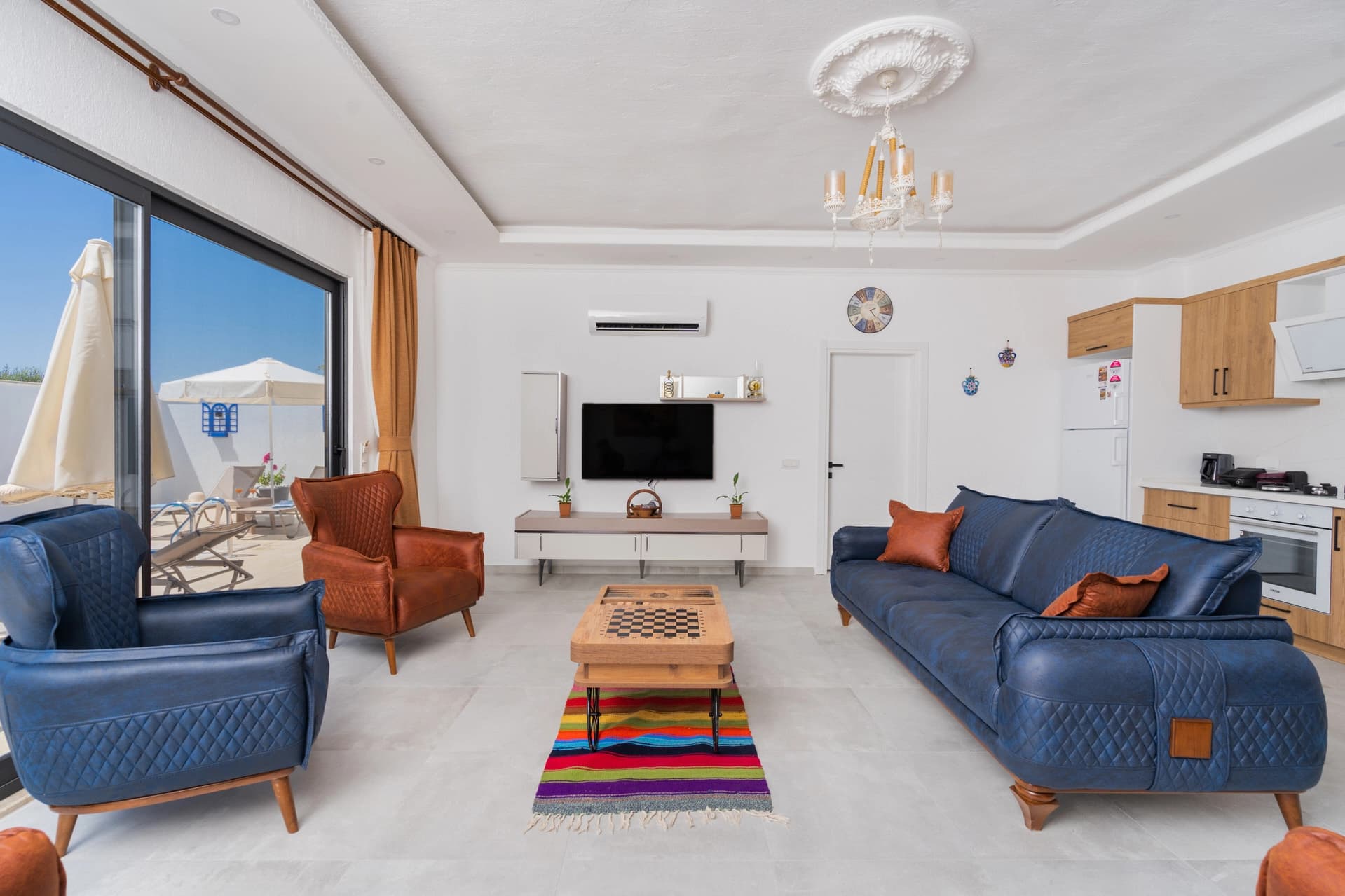 Villa Milid Üzümlü Çocuk Havuzu 23