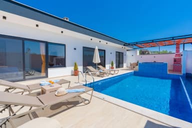 Villa Milid Üzümlü Üzümlü 70