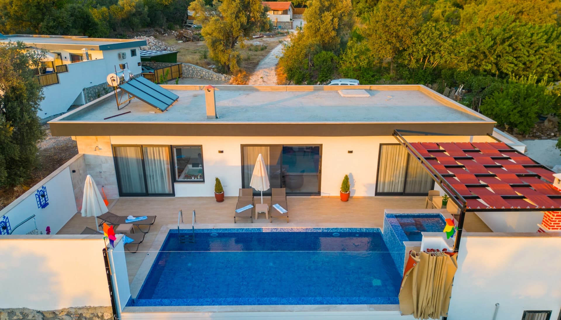 Villa Milid Üzümlü Çocuk Havuzu 57