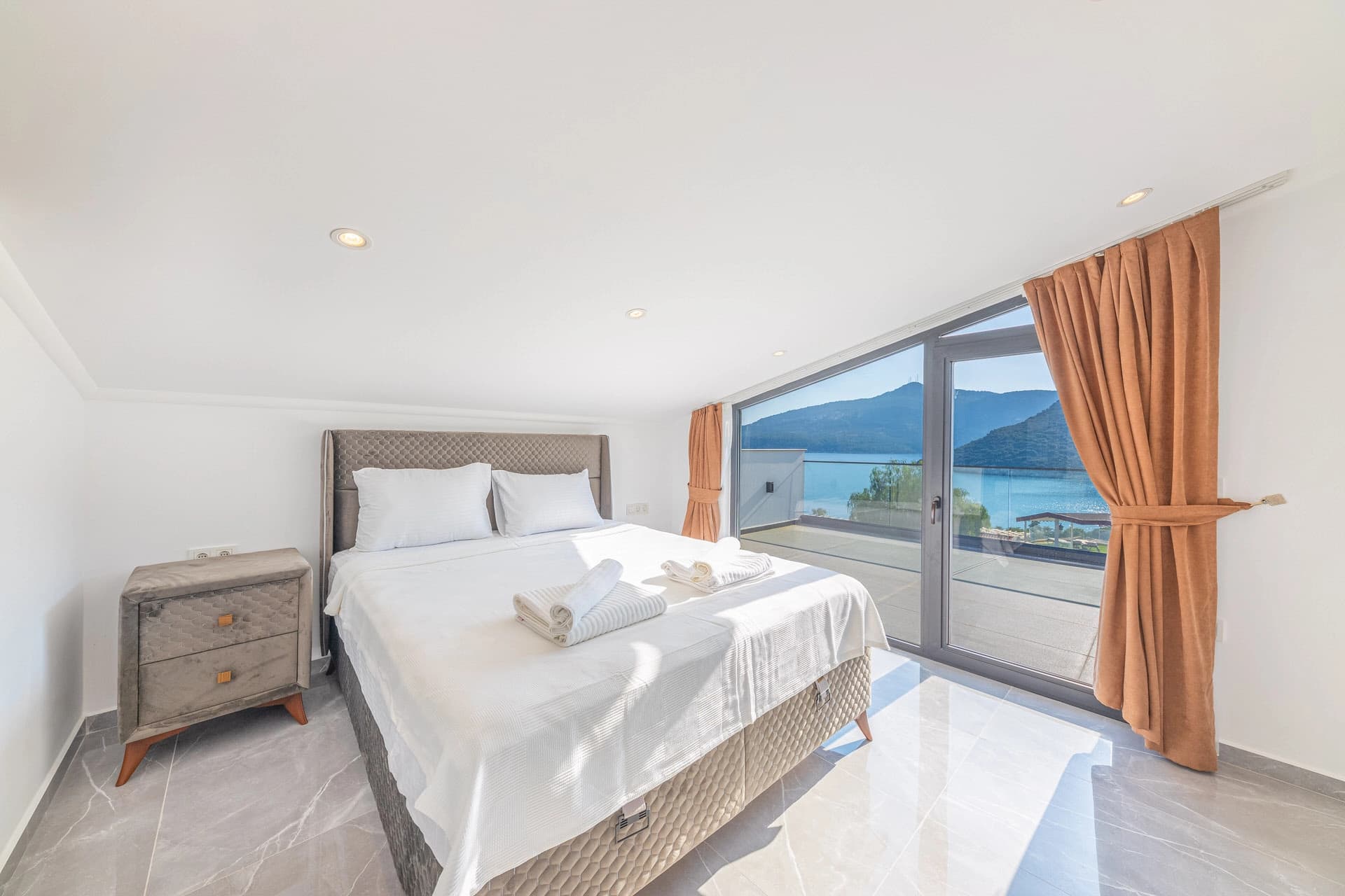 Villa Vega Freya Özel Havuzlu 85