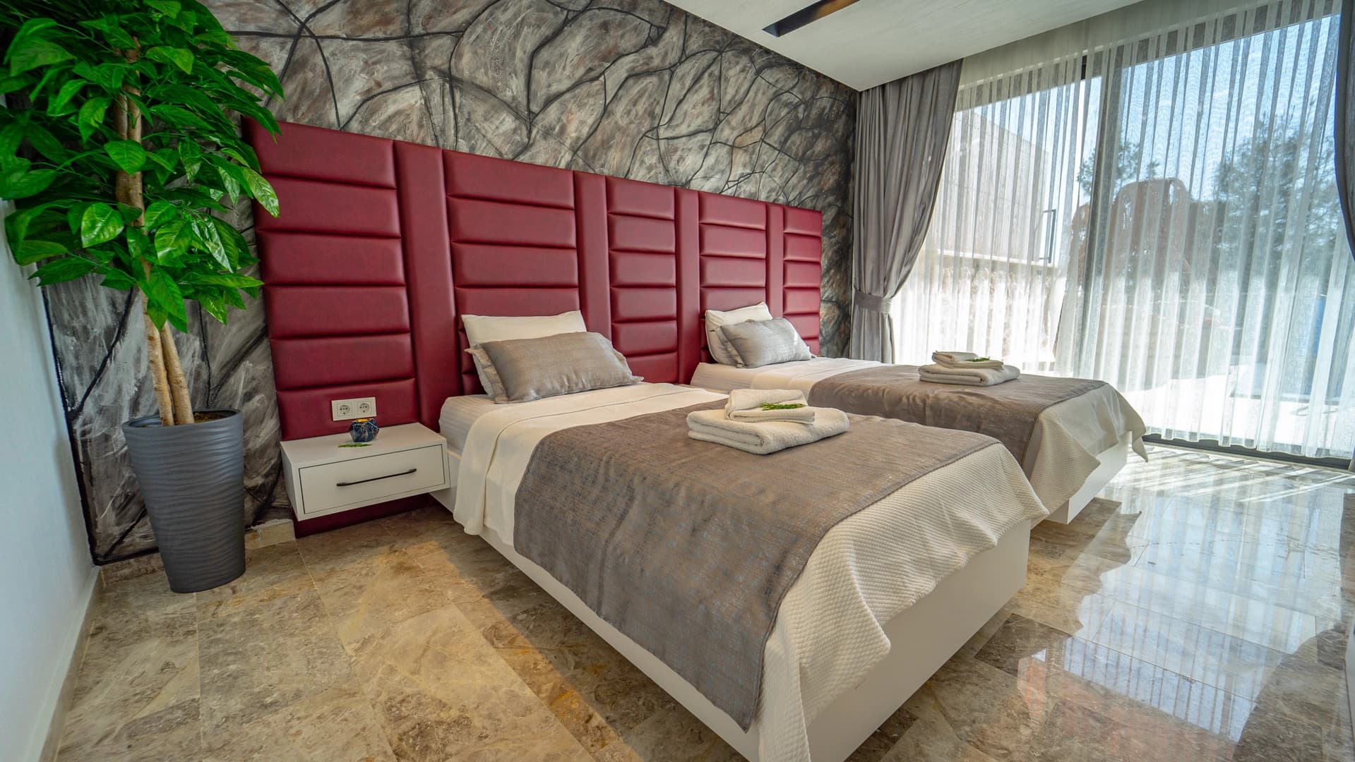 Villa Glory İslamlar Korunaklı Havuz 81