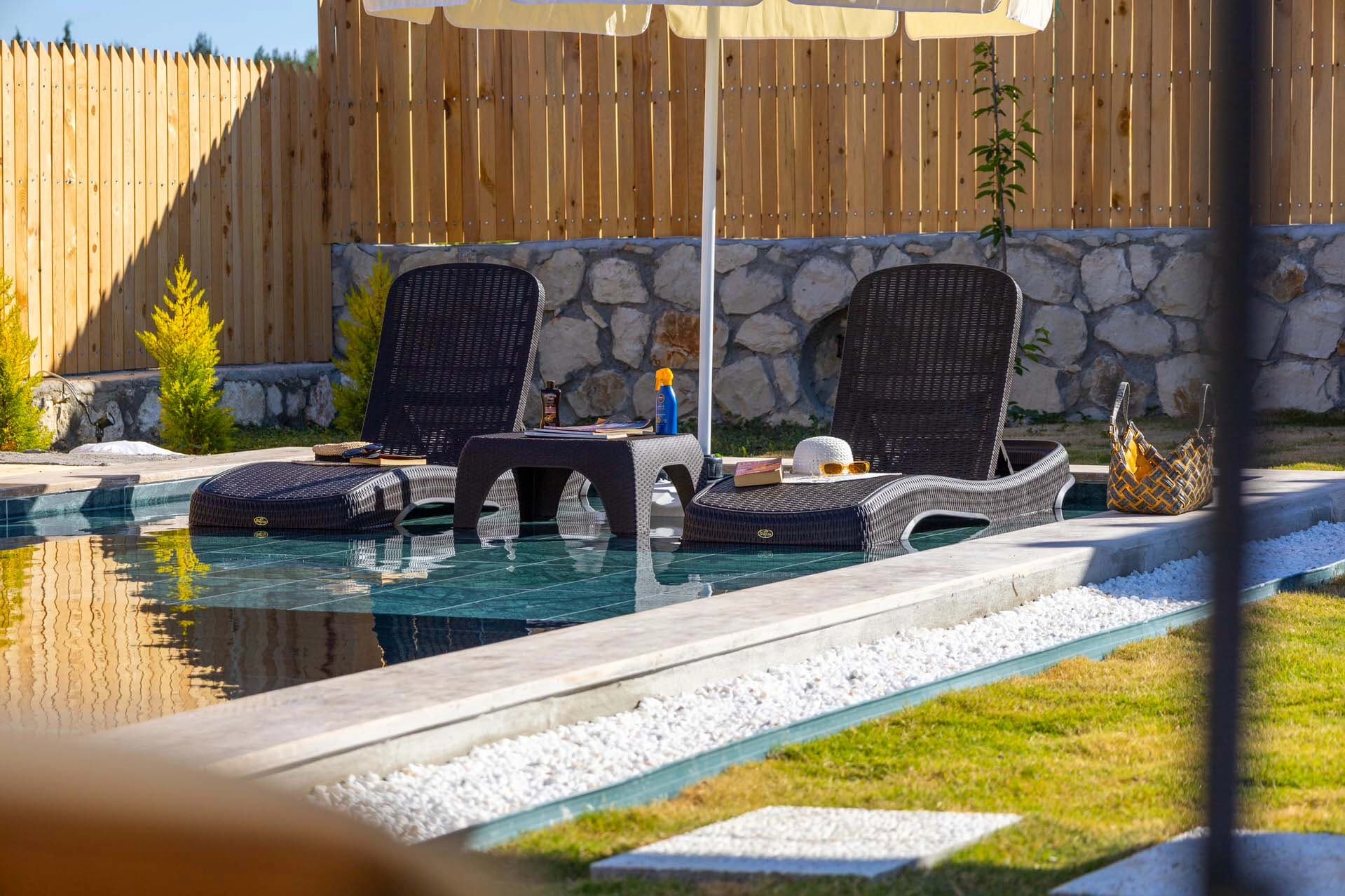 Villa Green Sarıbelen Korunaklı Havuz 60