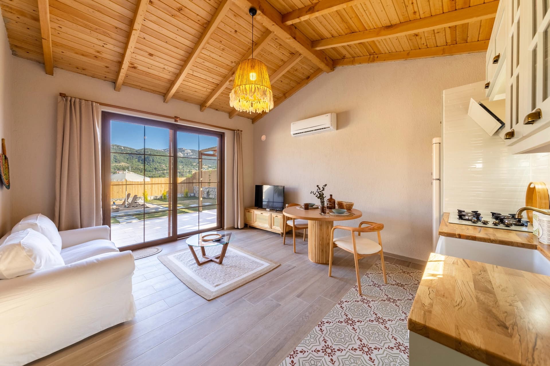 Villa Green Sarıbelen Korunaklı Havuz 68