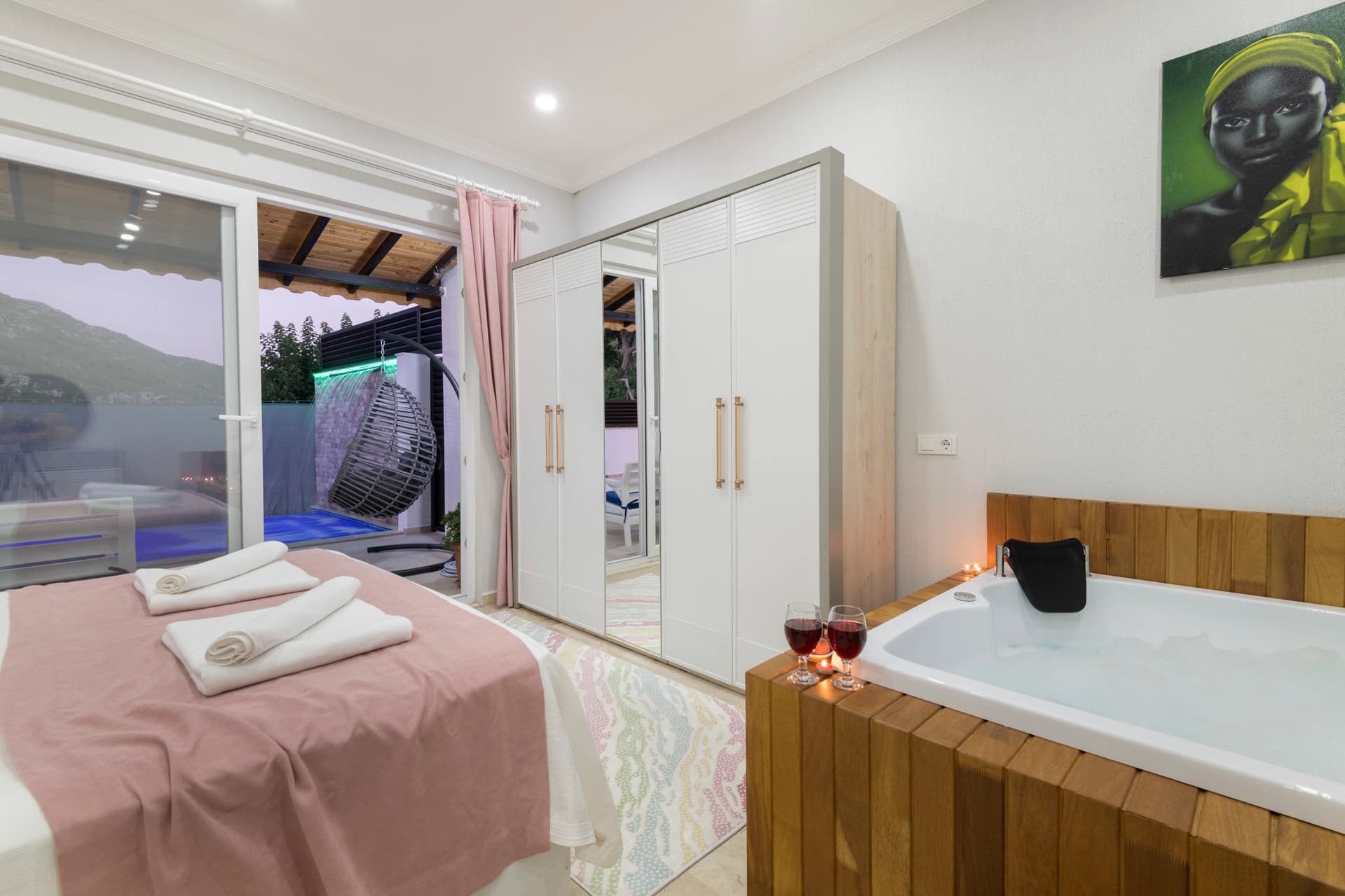 Villa Mini Zeybek Korunaklı Havuz 56