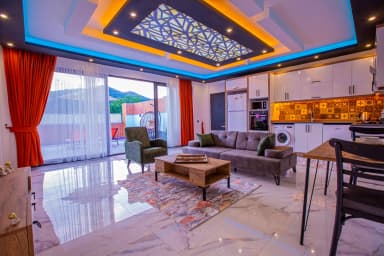 Villa Monica 2 Korunaklı Havuz 87