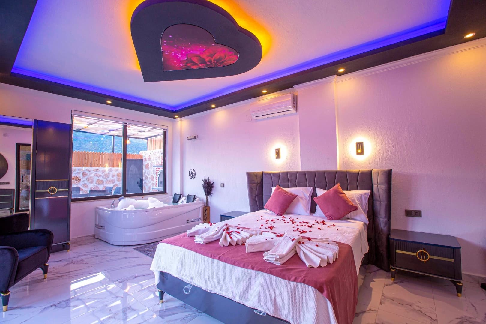 Villa Monica 2 Korunaklı Havuz 67