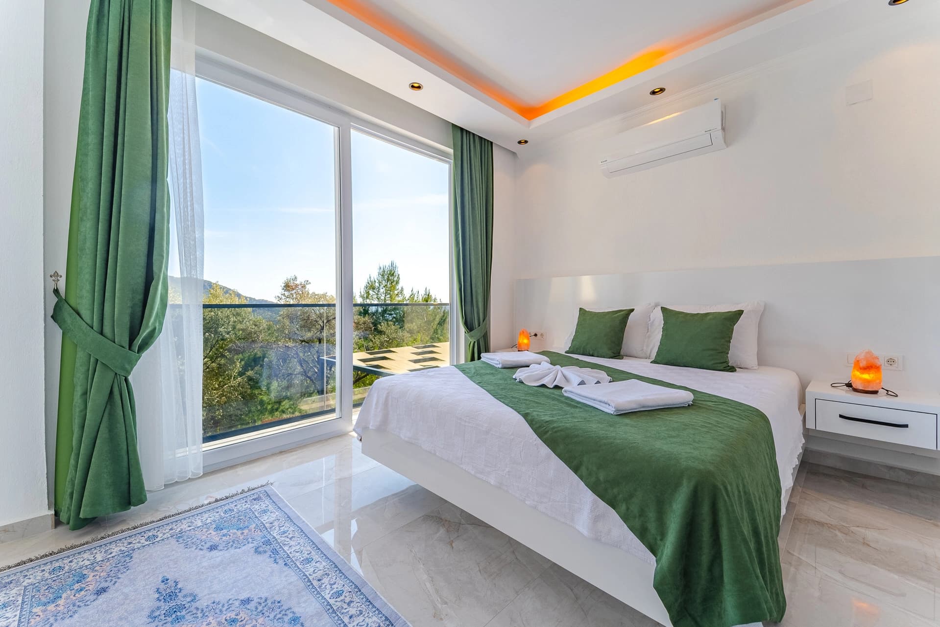 Villa Zens Korunaklı Havuz 43