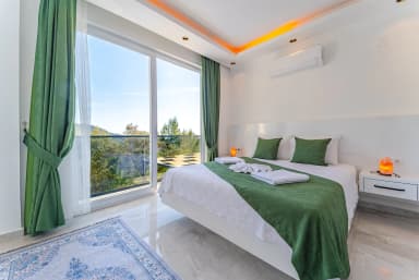 Villa Zens Korunaklı Havuz 43