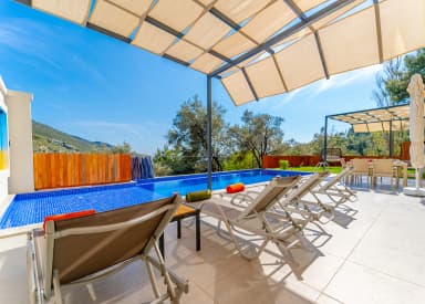 Villa Zens Korunaklı Havuz 83