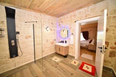 Villa Kyaneai Korunaklı Havuz 82