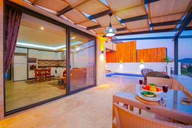 Villa Reis Korunaklı Havuz 21