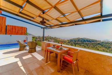 Villa Reis Korunaklı Havuz 41