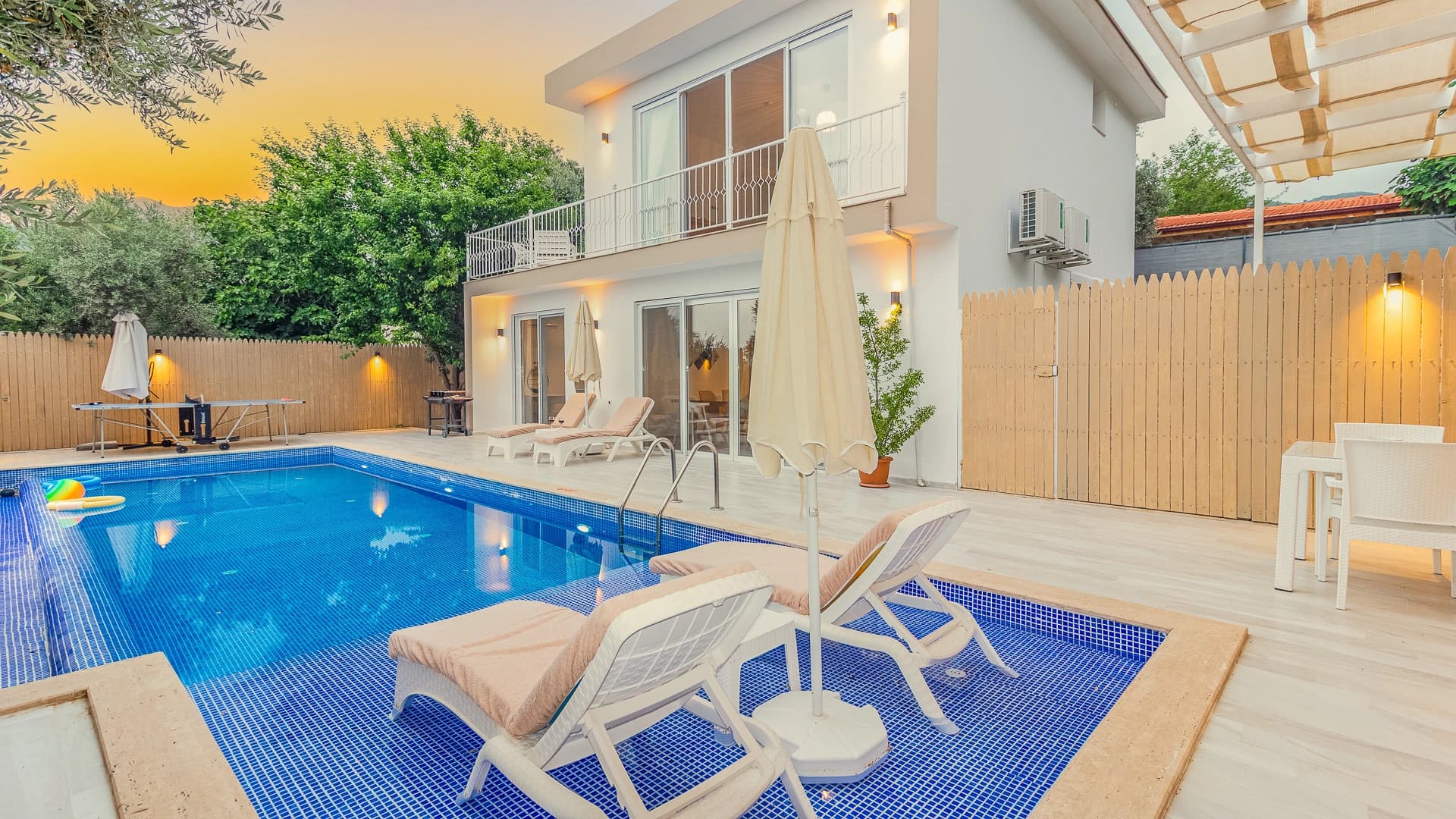 Villa Netya Korunaklı Havuz 98