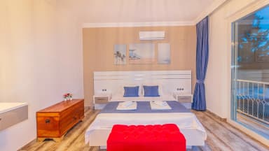 Villa Netya Korunaklı Havuz 92