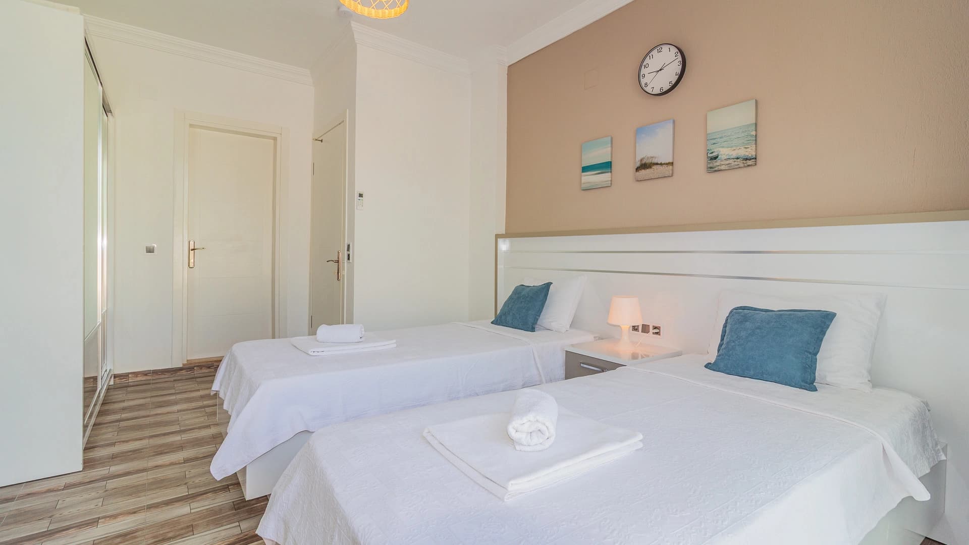 Villa Netya Korunaklı Havuz 16