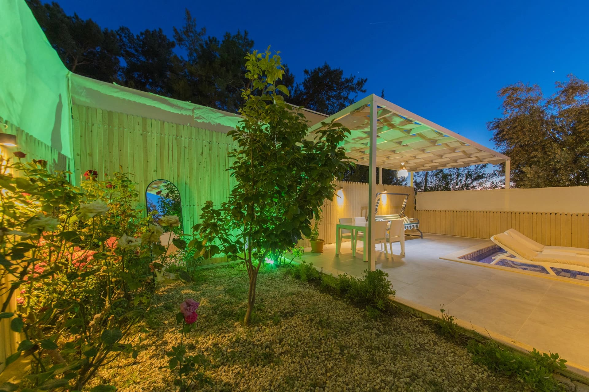Villa Netya Korunaklı Havuz 22