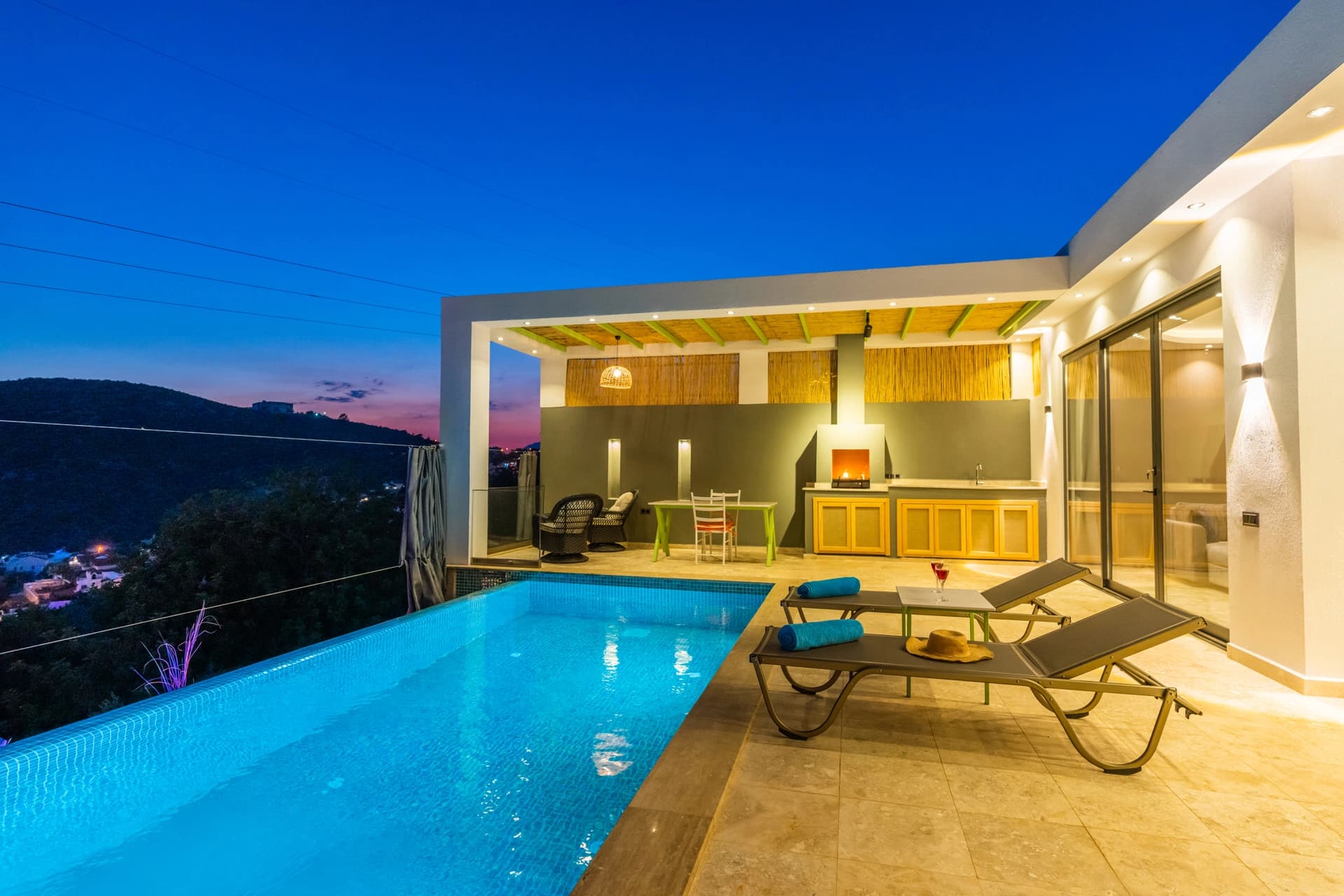 Villa Happy Vibes Korunaklı Havuz 36