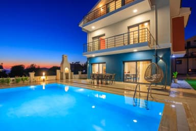 Villa Hometown Mendos Özel Havuzlu 52