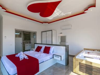 Villa İncir Çavdır Korunaklı Havuz 37