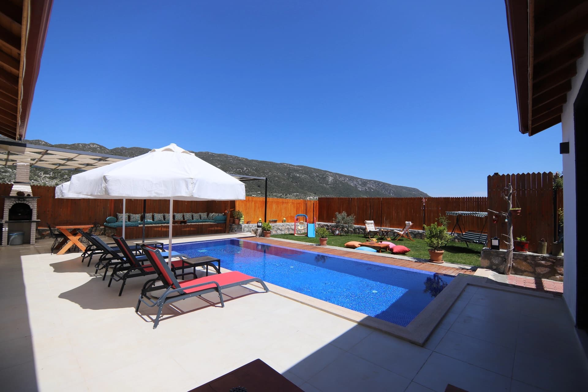 Villa Busem Korunaklı Havuz 56