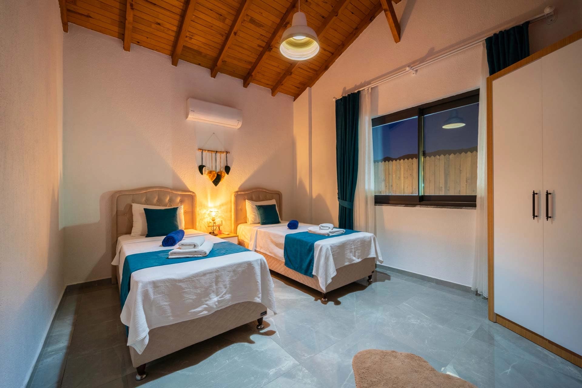 Villa Busem Korunaklı Havuz 24