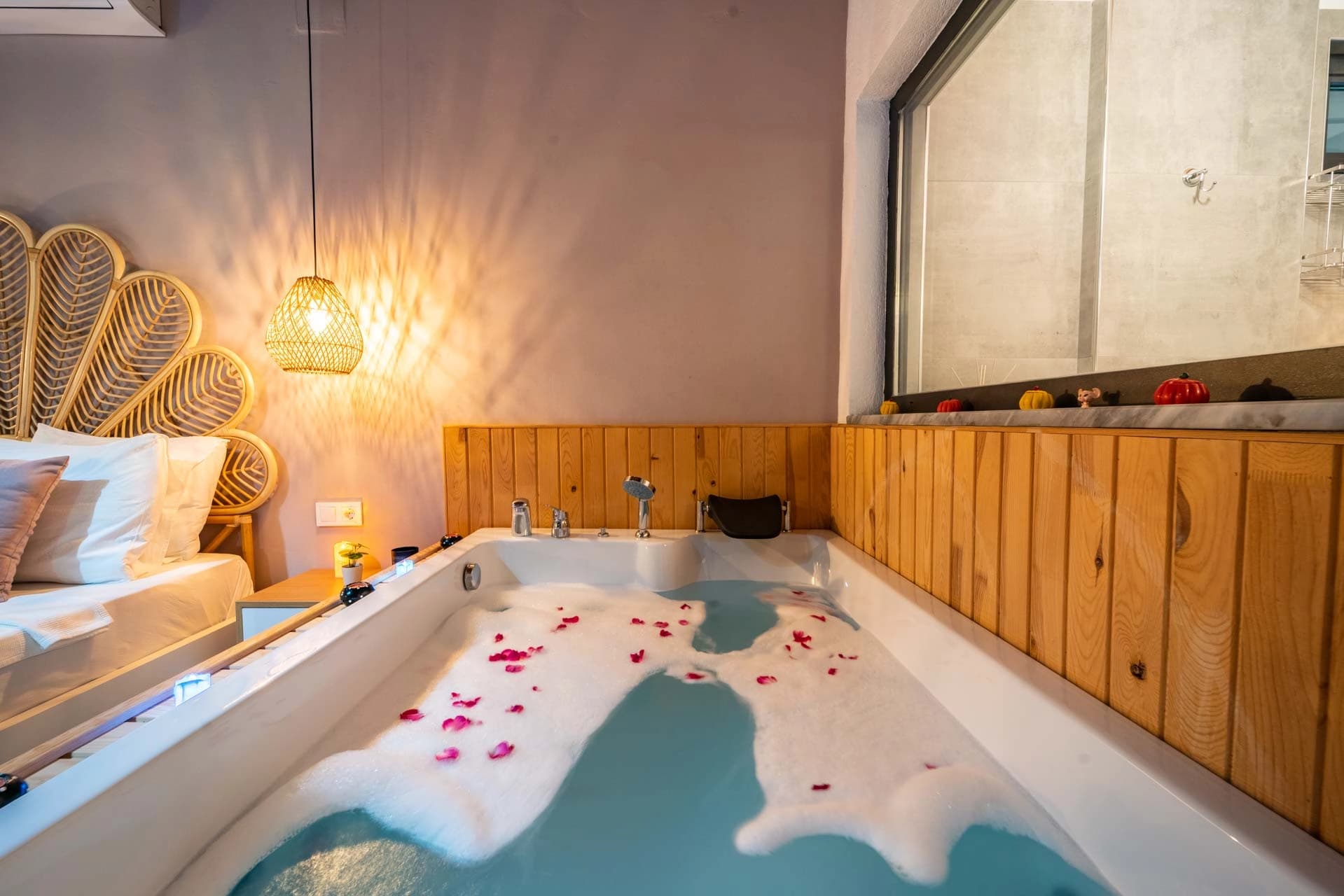 Villa Busem Korunaklı Havuz 58