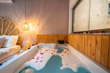 Villa Busem Korunaklı Havuz 58