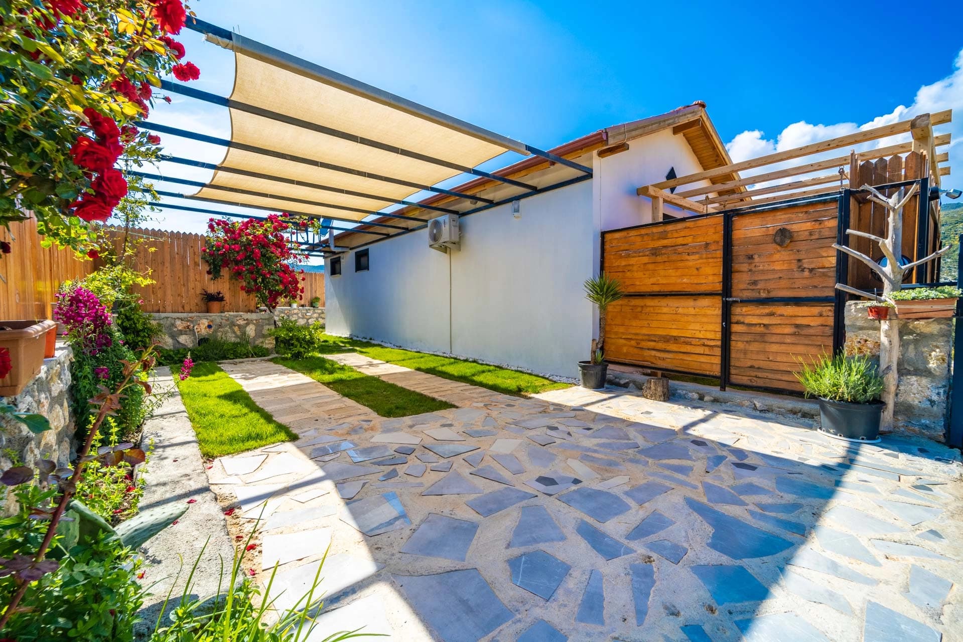 Villa Busem Korunaklı Havuz 70