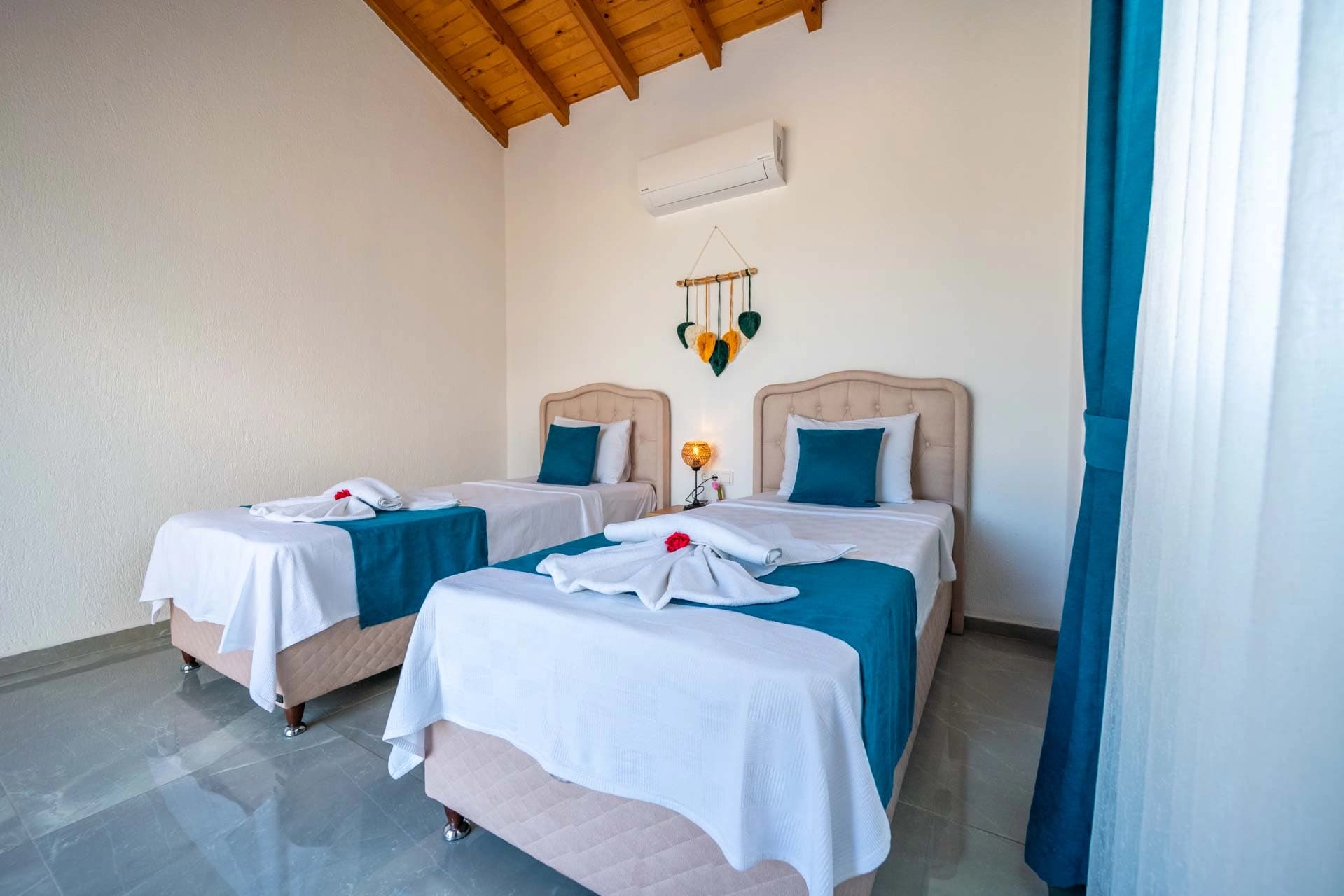 Villa Busem Korunaklı Havuz 52